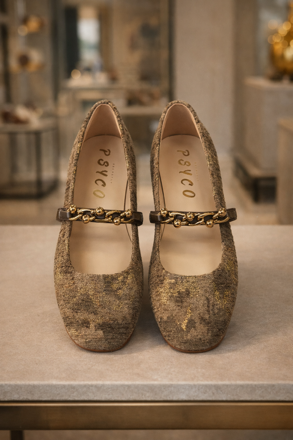 OPERA – Ballerina in tessuto con catena gioiello Made in Italy